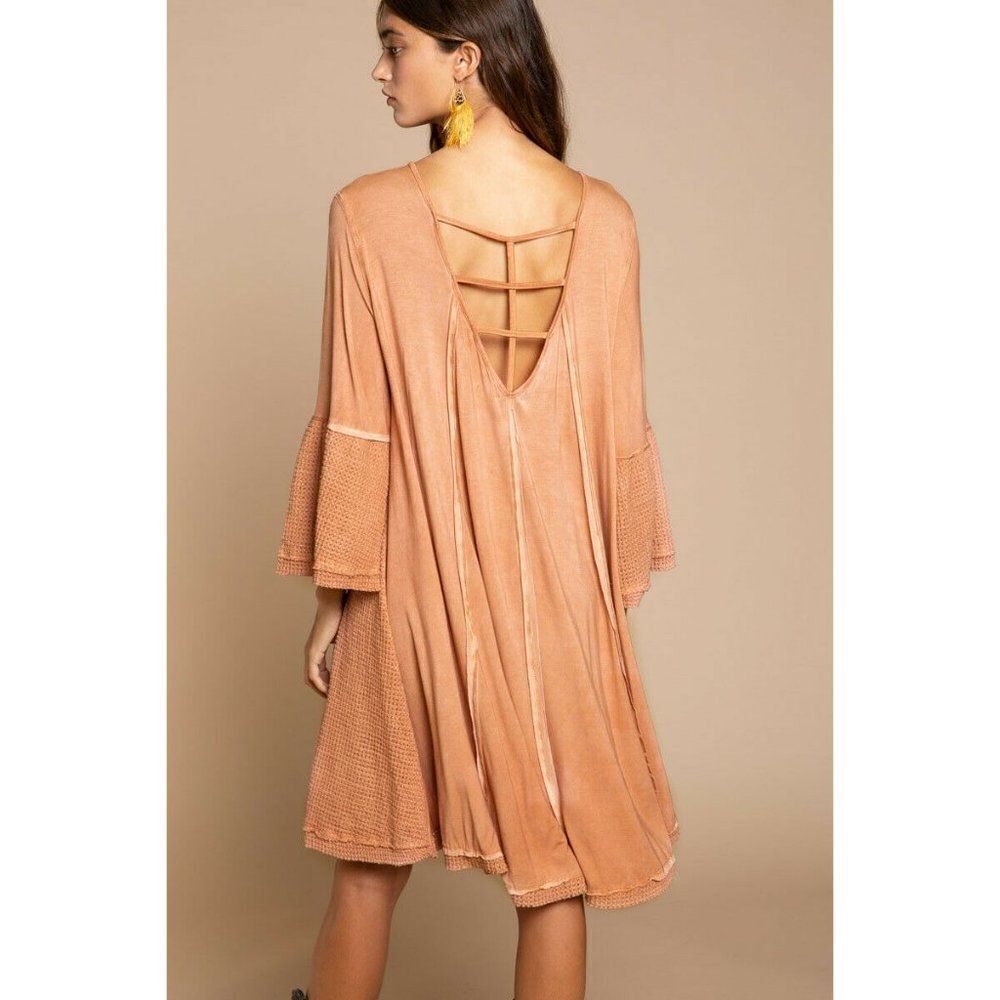 POL Clothing Red Sand V Neck Tunic Dress Summer Boho Bohemian Long Sleeve New - Picture 3 of 5